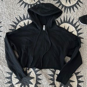 Alo yoga cropped black hoodie